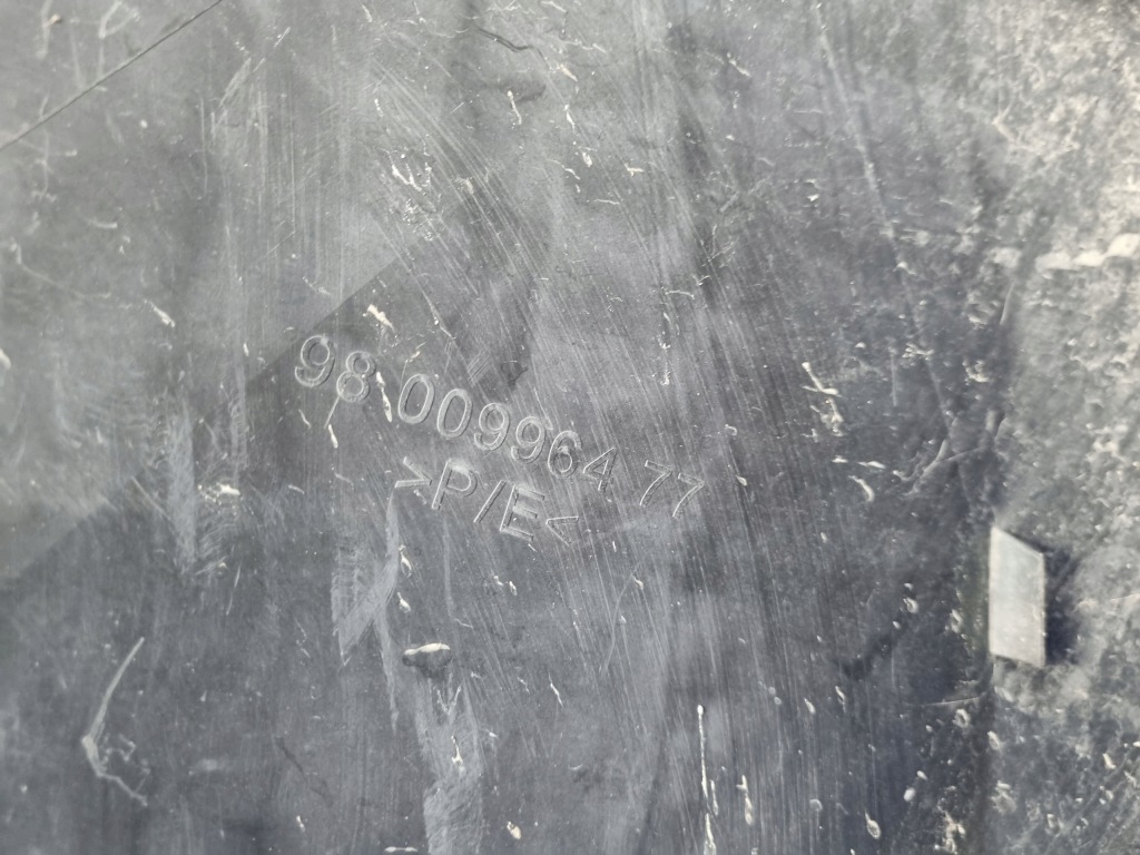 Peugeot 308 універсал бампер задній оригінал 9800996477 Київ