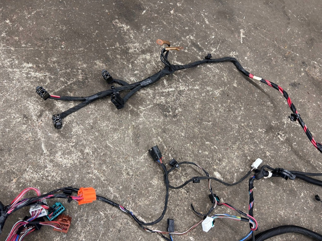 фото №15, Джгут двигуна tesla model x 103242970g