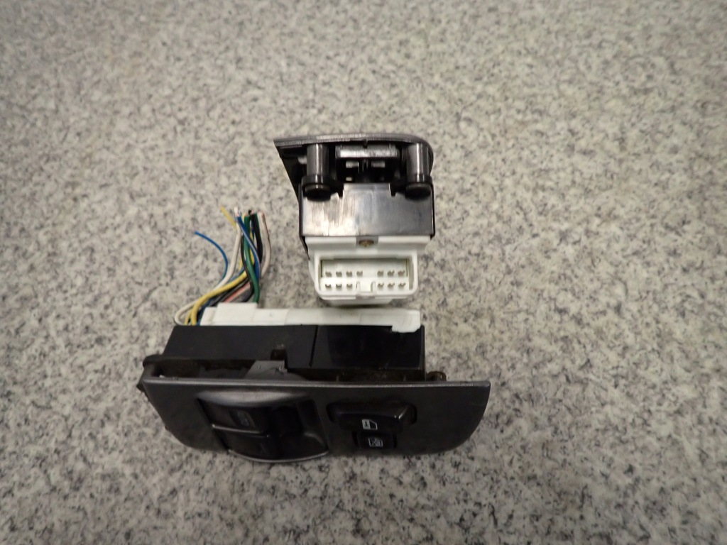 фото №6, Toyota corolla e11 97- панель управление стекла