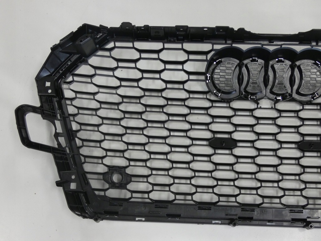 фото №5, Решётка радиатора, решётка радиатора audi rs-4 8w przed lift