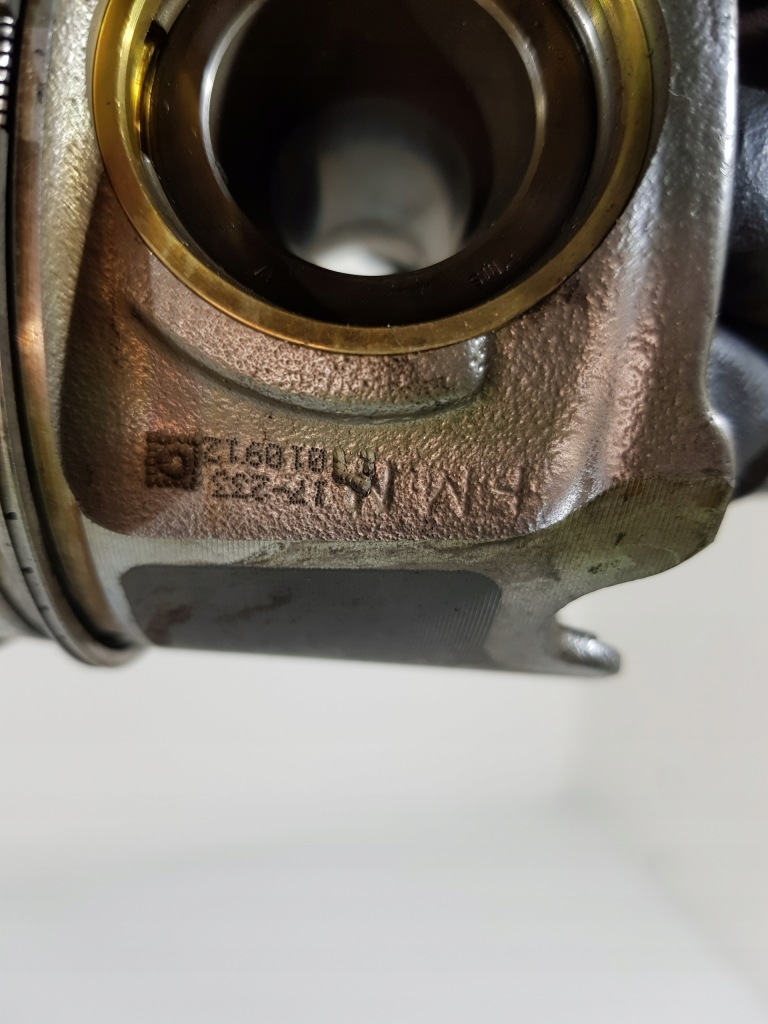 Поршень с шатун bmw x5 f15 b47d20b 2.0d Оригинал