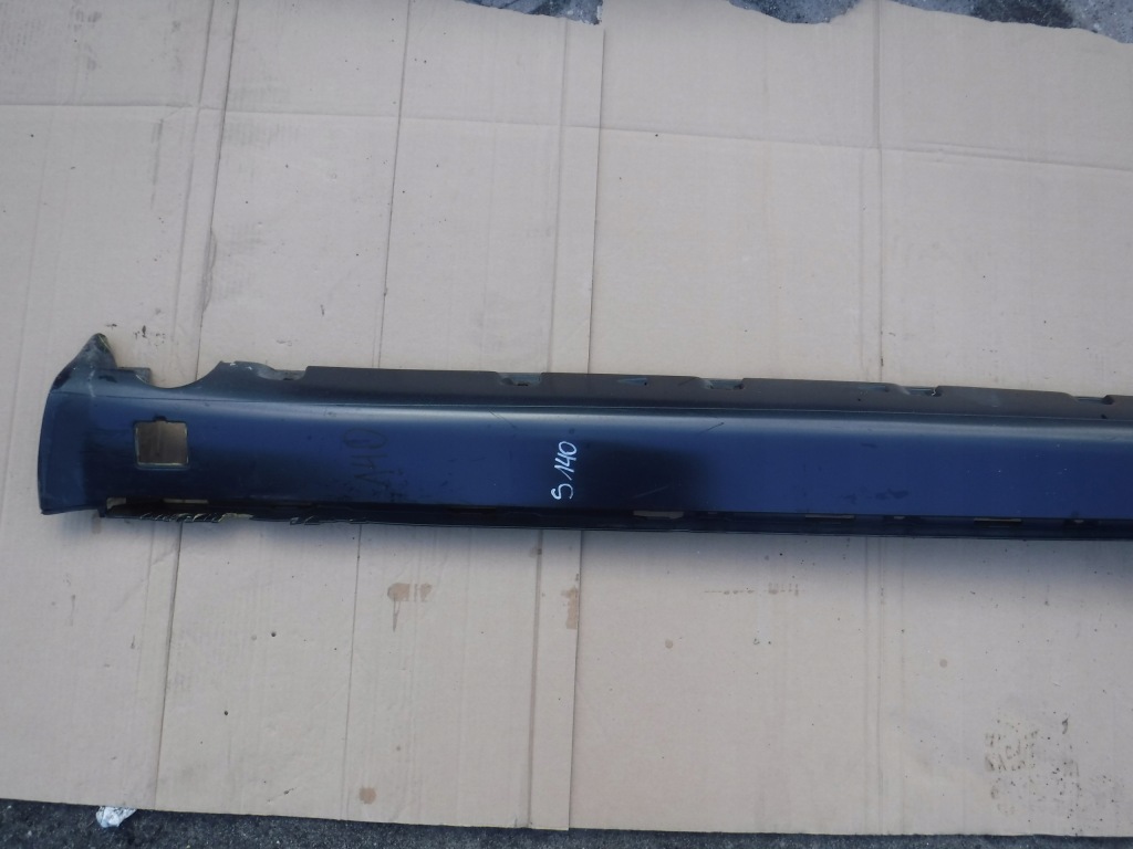 Молдинг порог левая mercedes w140 a1406901340 Цена