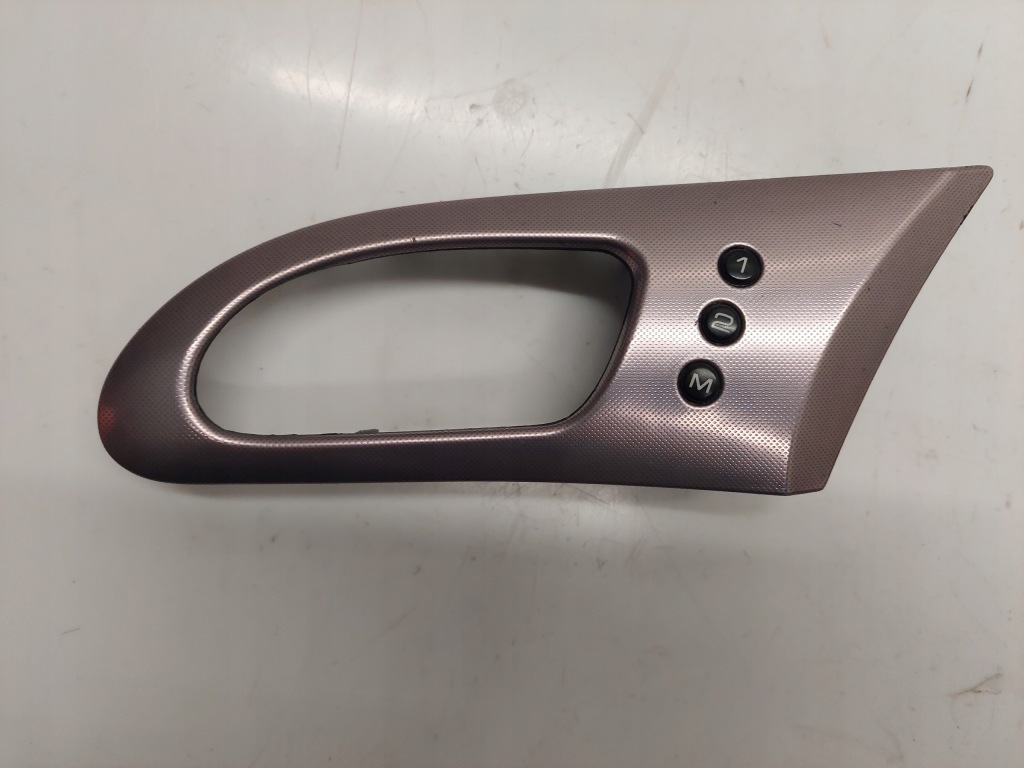 фото №2, Рамка ручка двері лівий перед peugeot 607 9636250080