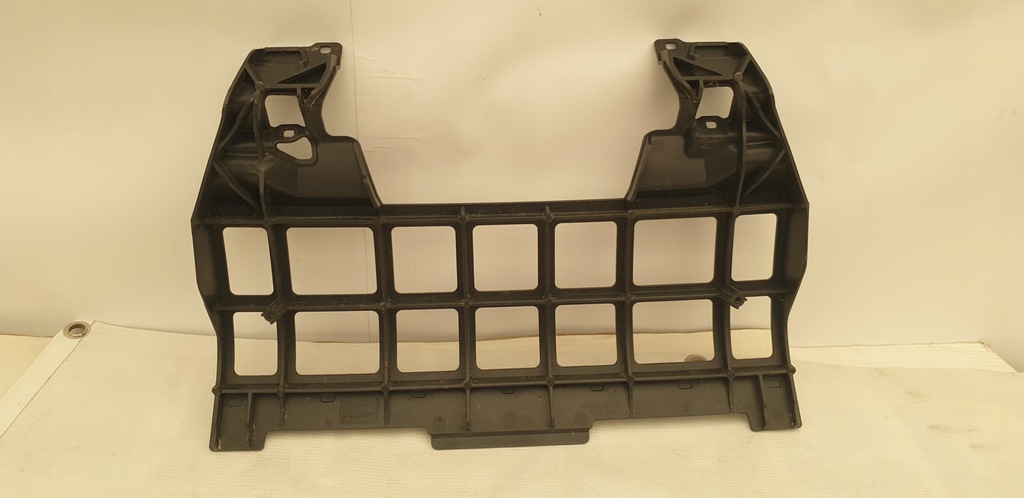 фото №1, Citroen c5 напрямна кронштейн бампера задня