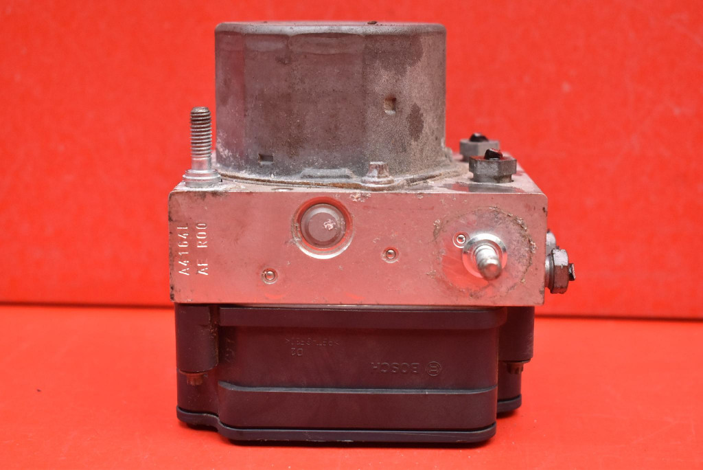 фото №4, Насос abs a0004313700 mercedes cla c117 2.0 cgi 211 km 4matic 13-16