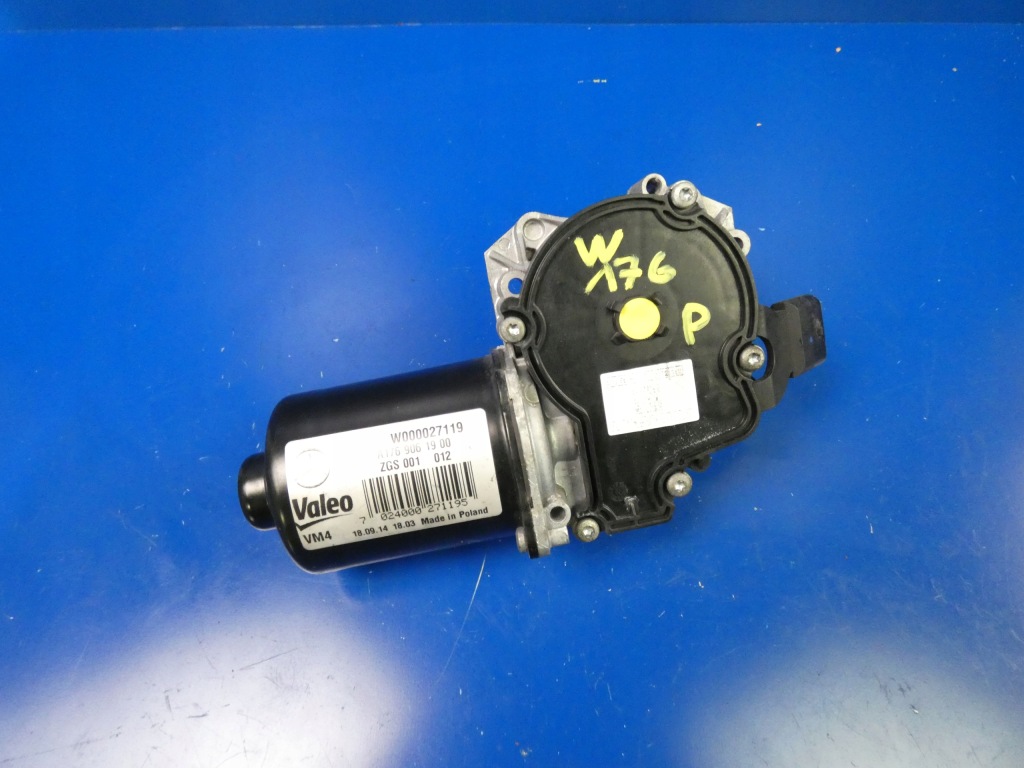 фото №1, Mercedes a w176 моторчик двірник перед uk