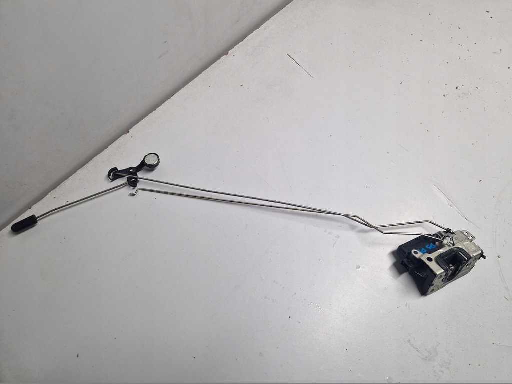 фото №1, Dacia sandero i 1 замок двері правий задня