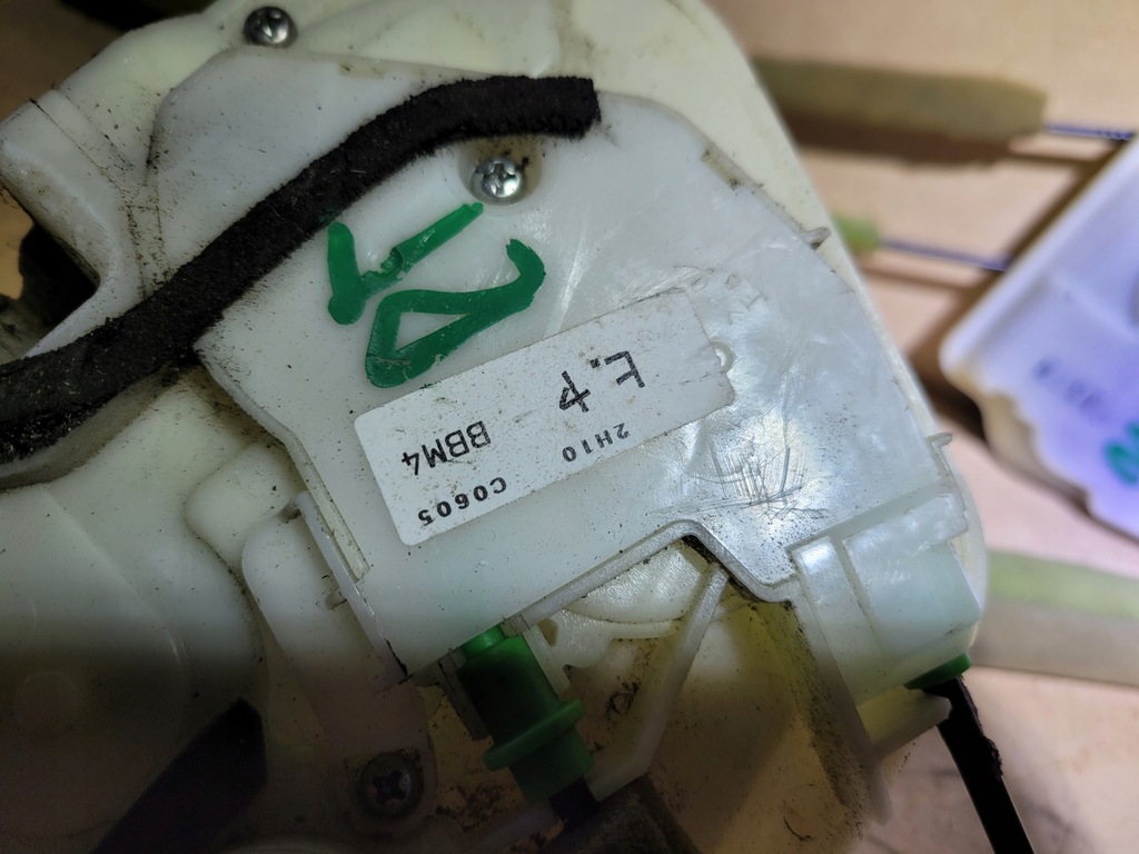 фото №7, Замки двері 4pin mazda 3 bl 09-13r bbm4
