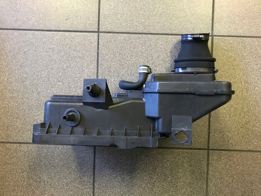 фото №12, Корпус фильтра воздуха pp gf20 m10 jeep 2.4l compass cherokee patriot