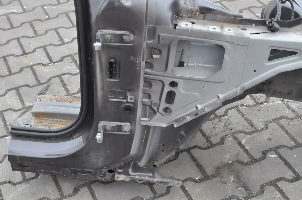 фото №2, Volvo v90 ii чверть лонжерон права перед 731