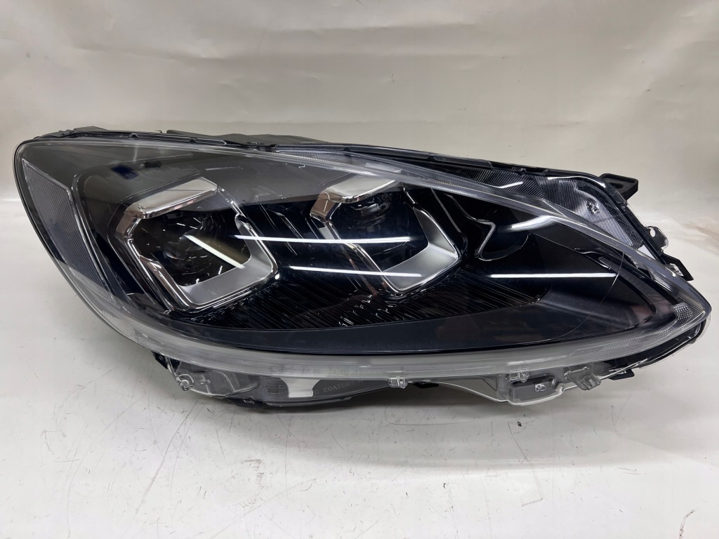 Купить Ford kuga mk3 фара full led правый  lv4b-13e016-ah