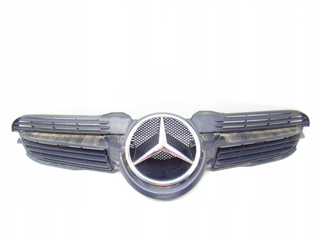 фото №1, Решётка радиатора решётка радиатора радиатора mercedes slk r171 w171 a1718880060 lift