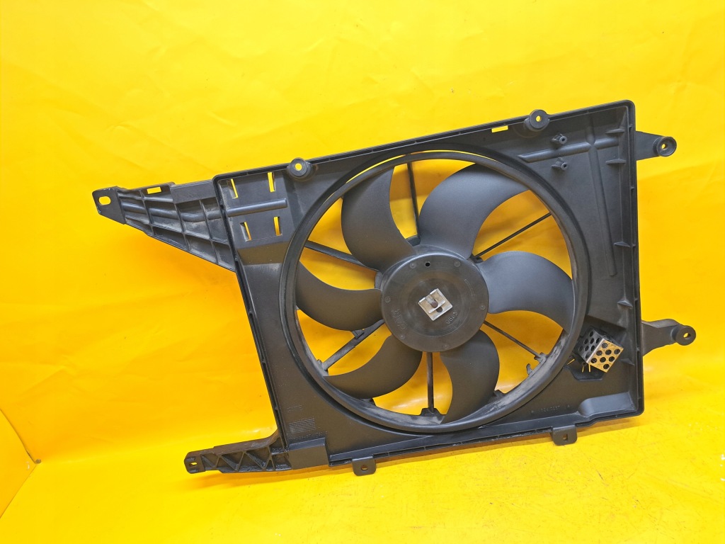 Вентилятор воды megane scenic 1 1,9dti 8240257 Оригинал