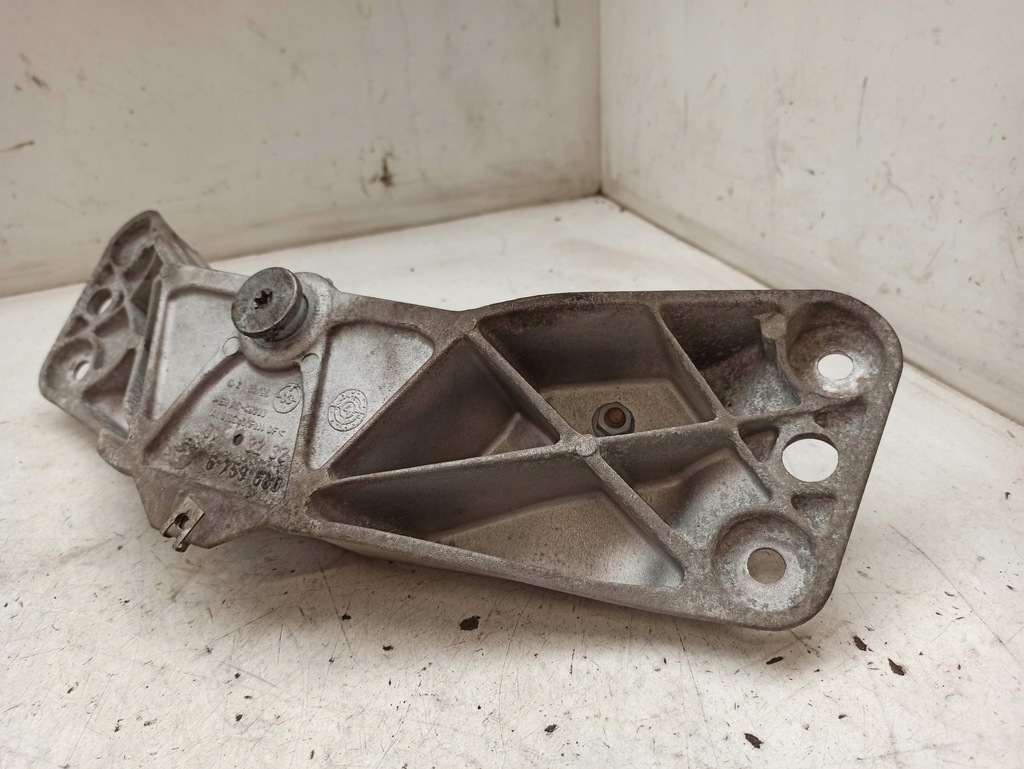 фото №6, Bmw 7 e65 кронштейн коробки автоматична коробка передач 6759680