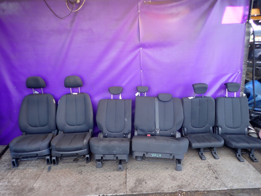 фото №1, Kia carens iii сиденья комплект перед левый правый задняя заднее сиденье 2 3 ряд 7 osobow