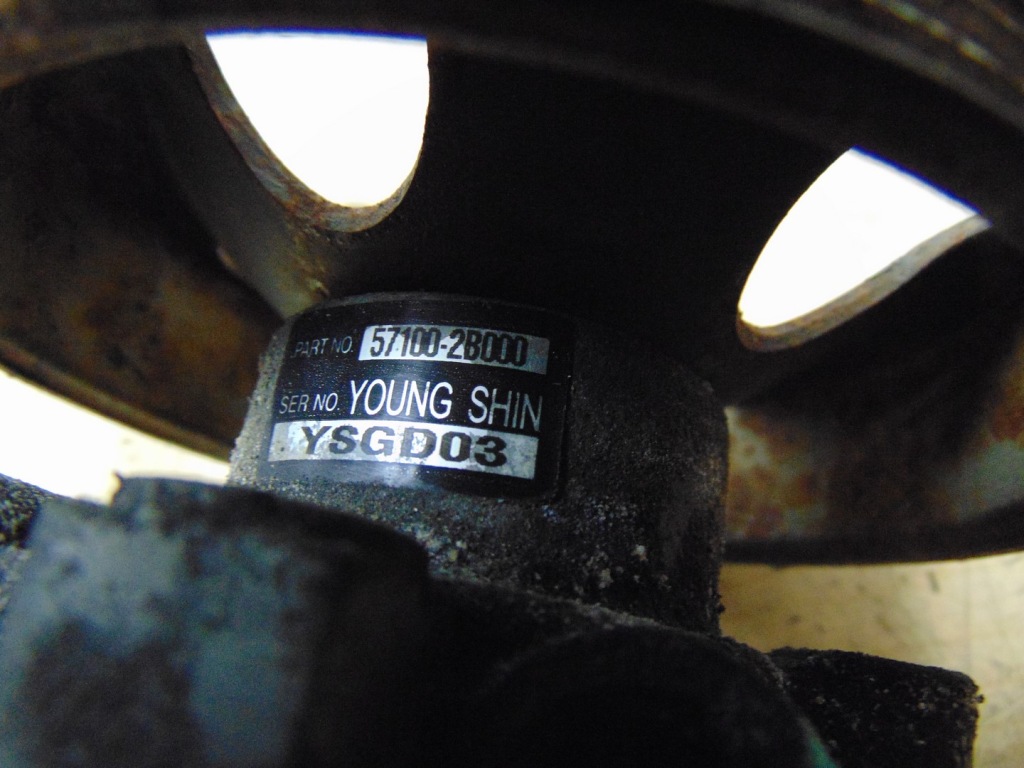 фото №10, Насос підсилювача hyundai santa fe ii 2.2 crdi 57100-2b000