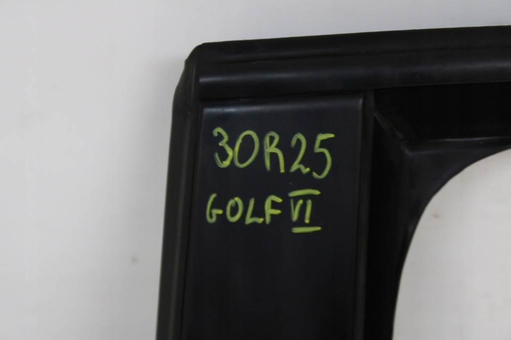 фото №11, Vw golf vi 6 plus 2008r- дверь левый задняя левая задние lc9x - код лакокрасочного покрытия