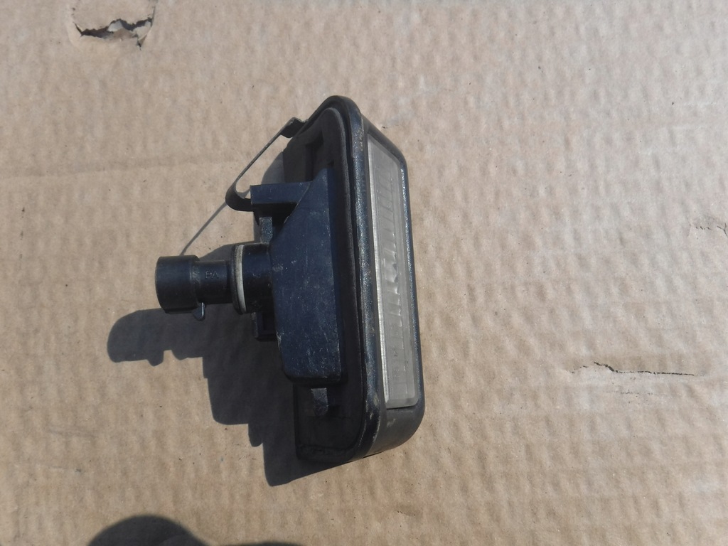 фото №1, Лампа освещение регистрационного fiat doblo i