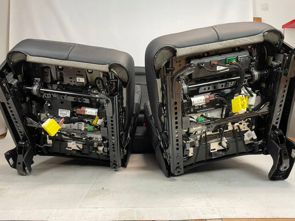 фото №11, Ram 1500 trx сиденье сиденья заднее сиденье салон кожа 2021-24