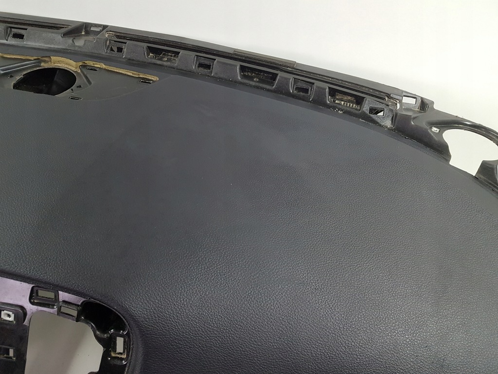 фото №8, Chrysler 200 2015- консоль панель приладів приладова