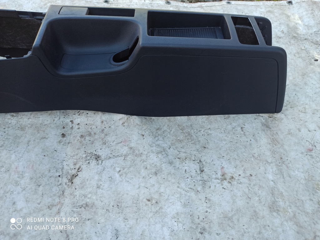 фото №9, Туннель средний granatowy audi a3 8p 8p1863244