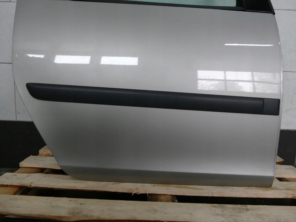 фото №10, Skoda roomster дверь правый задняя правое задние 9202