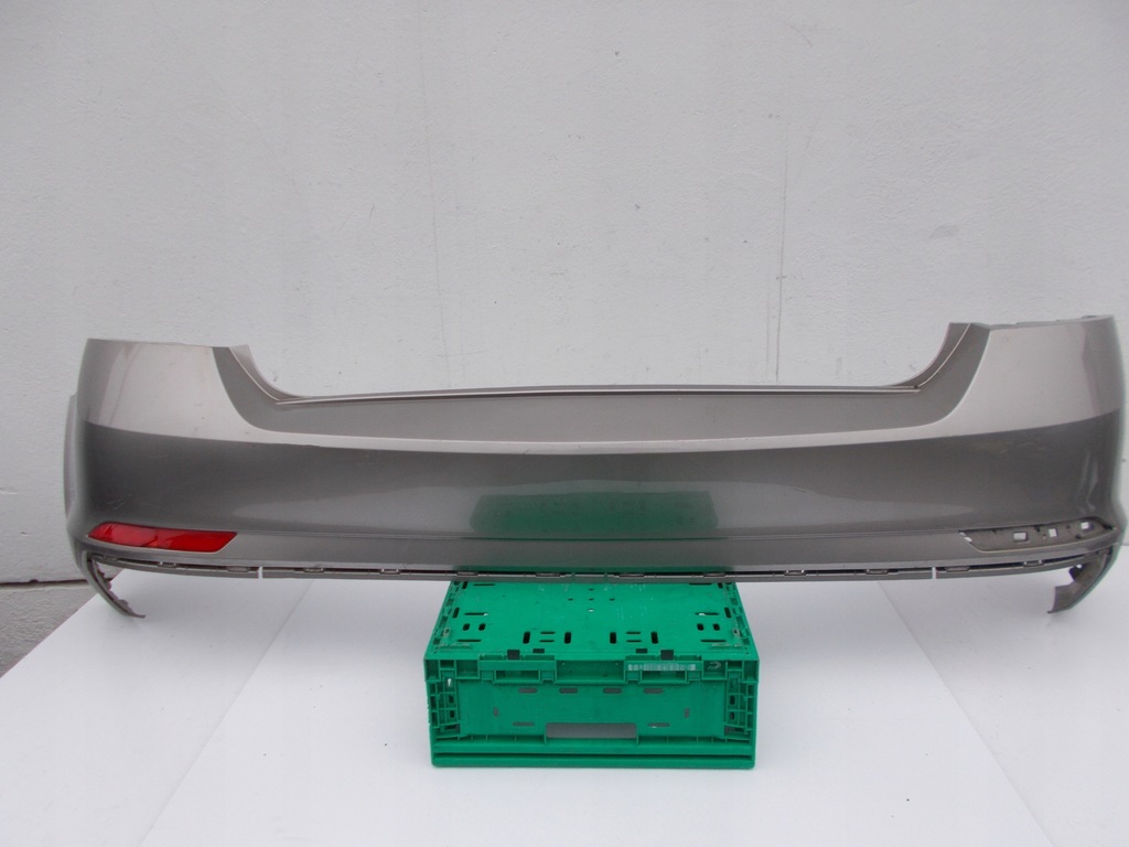фото №1, Бампер задня задній skoda rapid spaceback bez pdc !