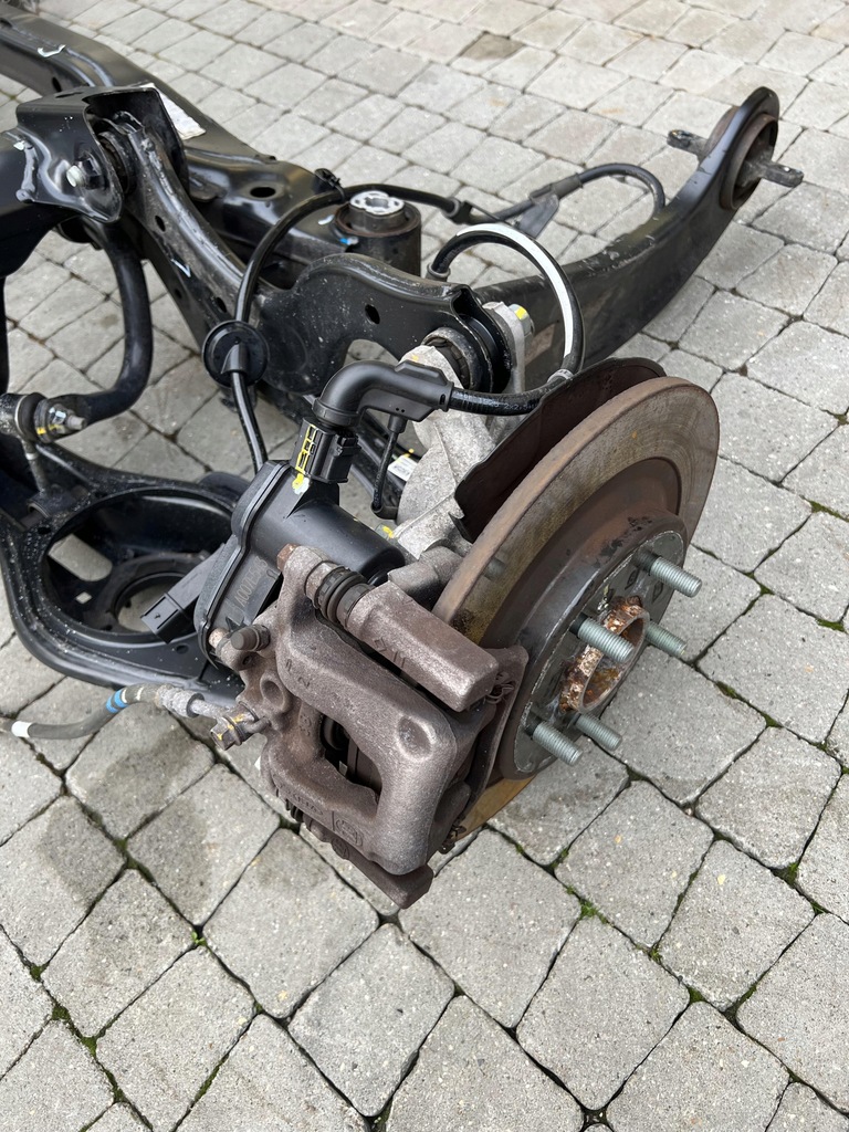 фото №1, Hyunday tucson iv ступиця поворотний кулак важелі правий задня