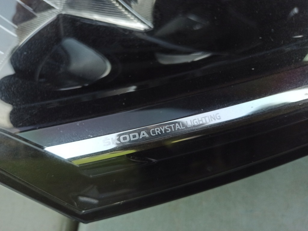 фото №4, Фара правий fullled skoda octavia iv 5e4941016