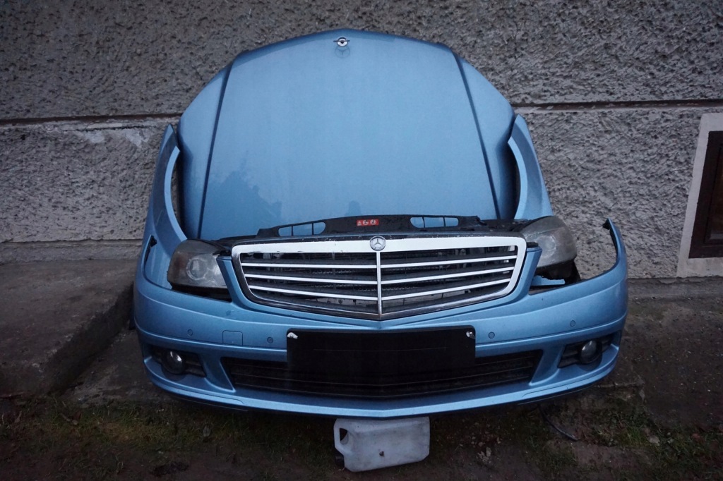 фото №4, Капот kompletny перед mercedes w204
