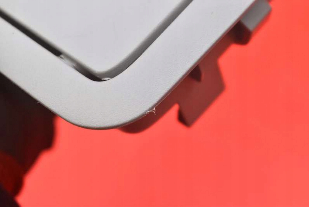 фото №12, Лампа освещение салона перед 63401-42010 toyota rav 4 3 iii 05-08