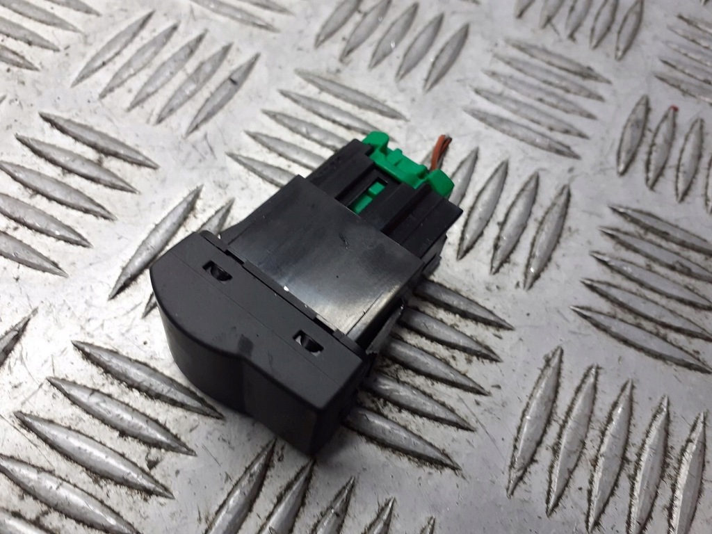 фото №1, Заглушка mazda 3 bk bp4k55225