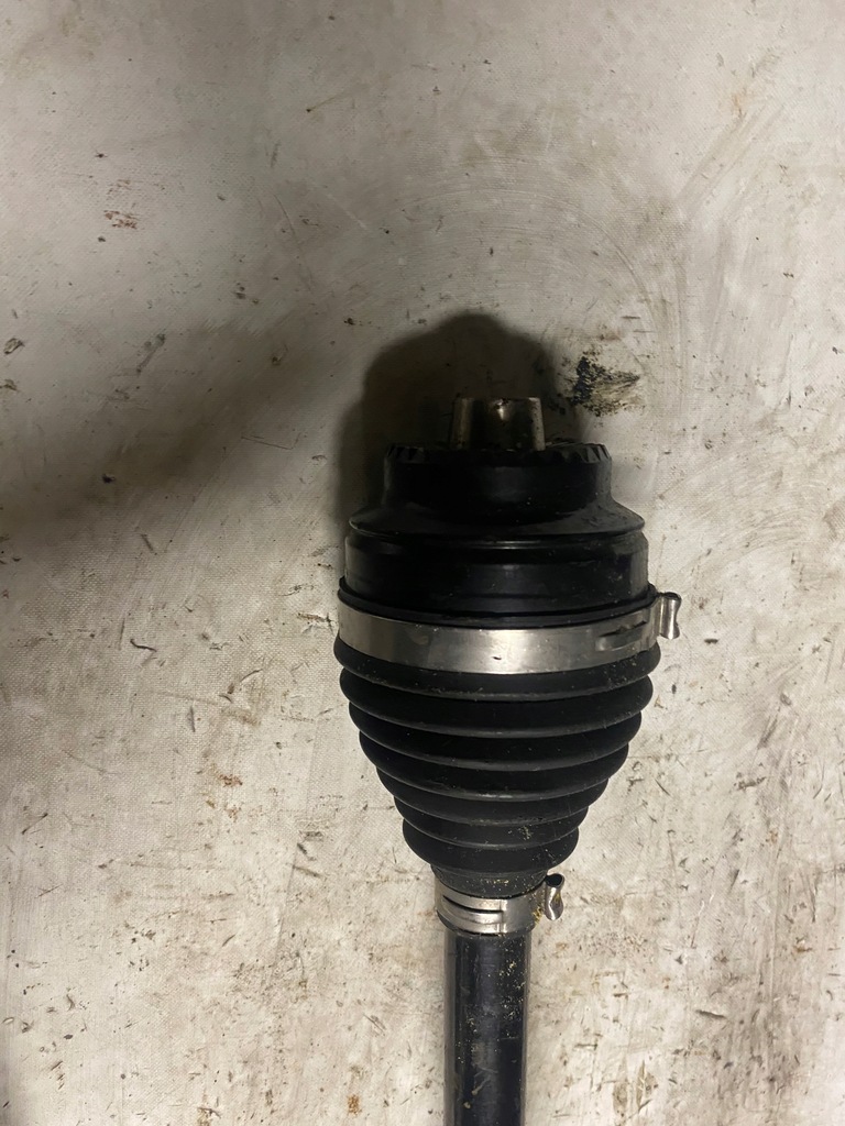 фото №1, Bmw f45 f46 f48 x1 xd xi приводной вал задняя задняя 7646867