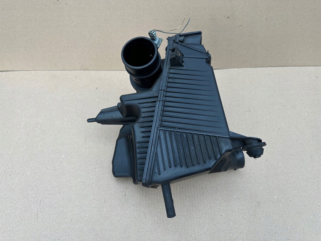 Renault kangoo ii 1.5 d корпус фільтра повітря витратомір 8200788196 Недорого