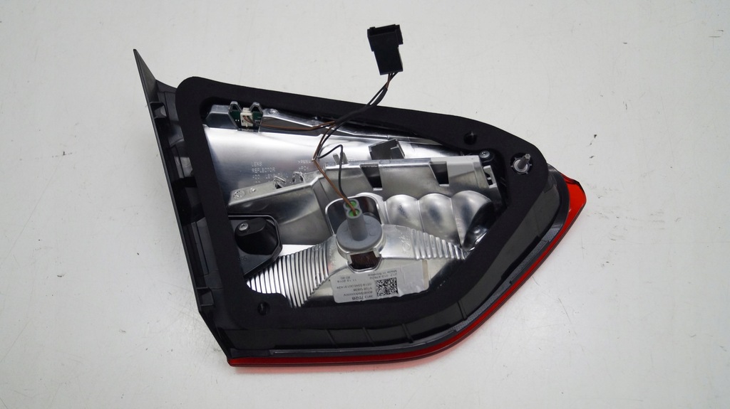 фото №3, Opel crossland x 17-21 задняя задняя правая лампа led