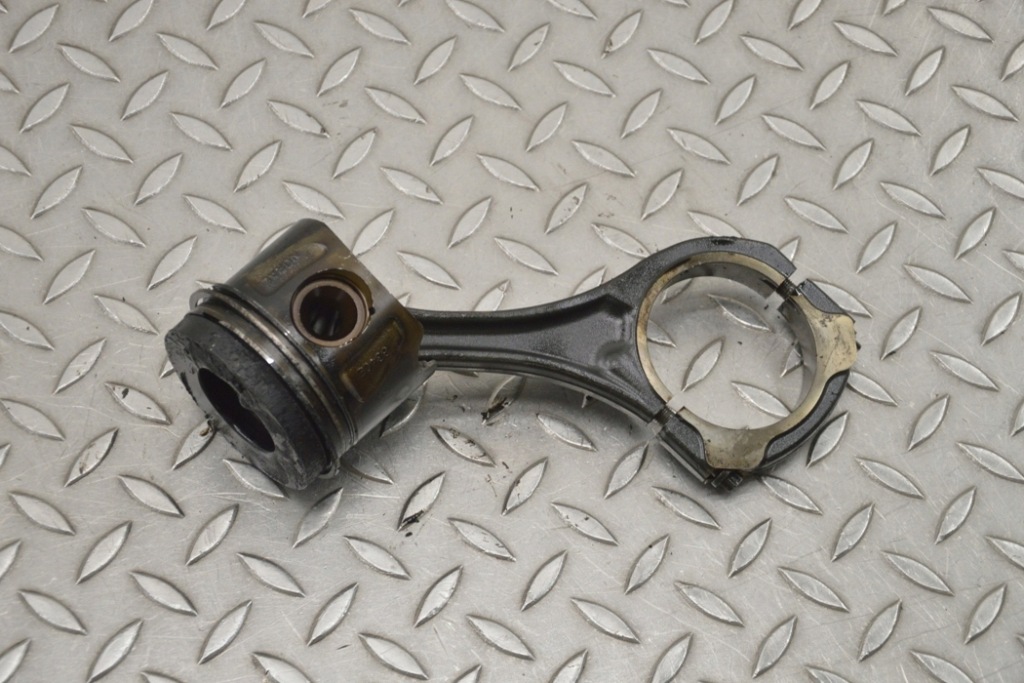 фото №2, Mercedes sprinter om642 поршень шатун 219cdi 2012