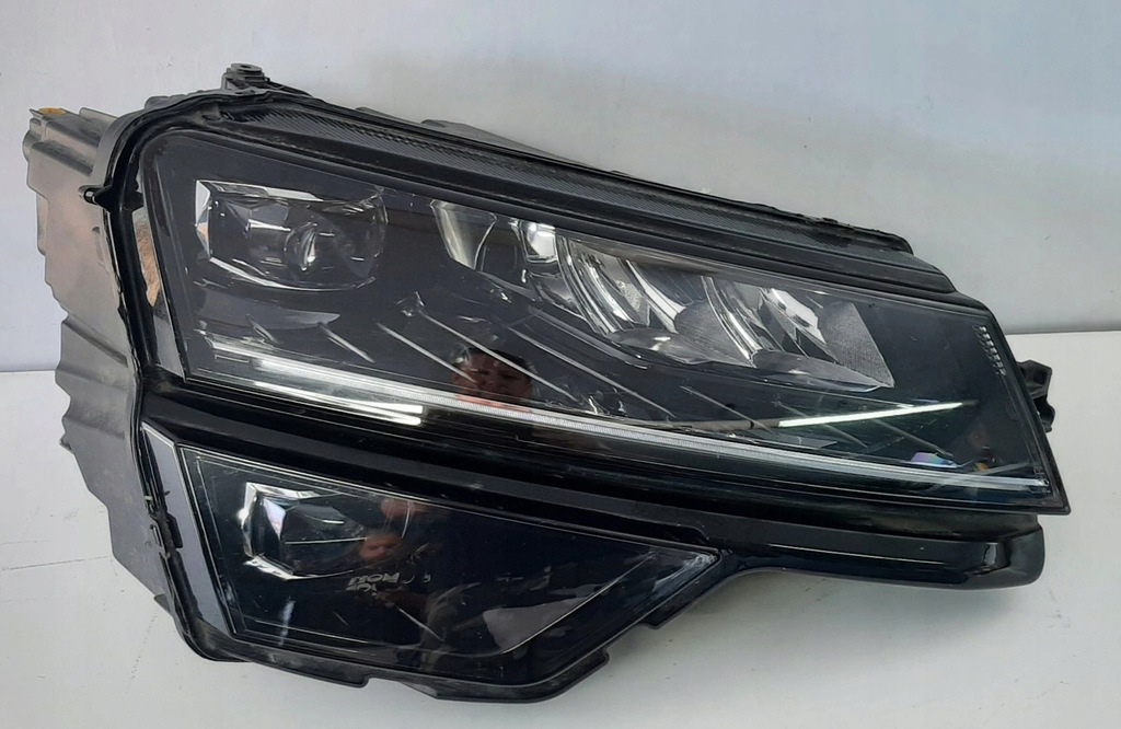 фото №1, Skoda karoq фара правый full led