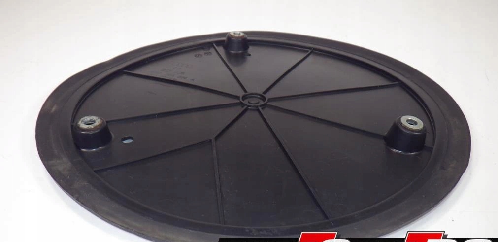 фото №1, Крышка защита клапанов drc audi rs6 c6 4f0201814a