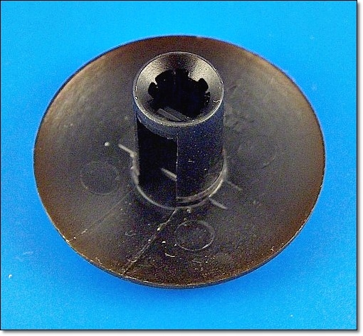 фото №4, 2szt peugeot 307 '01-'05 -клипса tap. пол