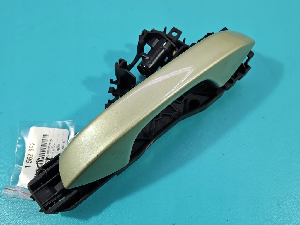 Купить Ручка задний  правая наружная skoda superb iv 5h0837206 lr1b