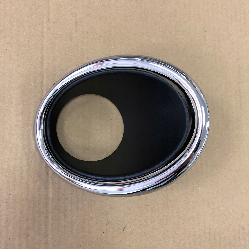 фото №1, Nissan 622574ea0c 13- рамка хром na протитуманна фара nowe