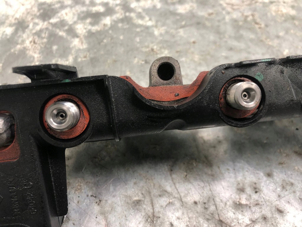фото №3, Молдинг впрыскная 1.9 dci f9q870 renault scenic iii 175212059r