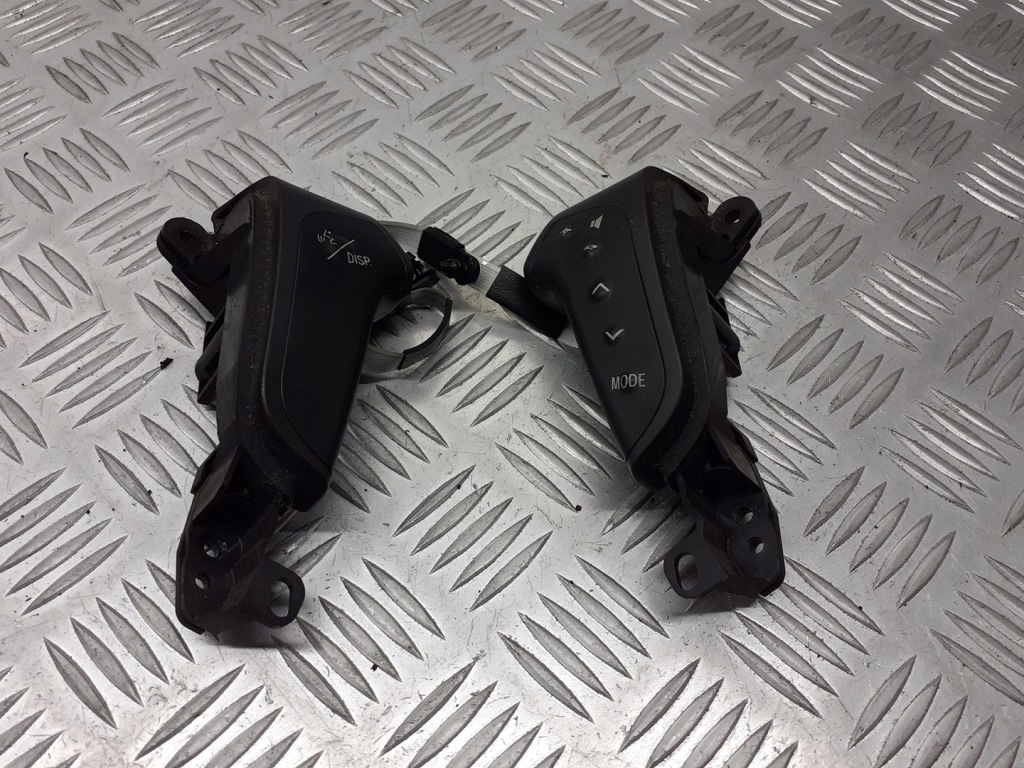 фото №1, Переключатель многофункциональный avensis t25 75b070-75b070