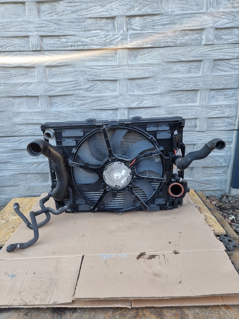 фото №8, Bmw 6 f06 f12 f13 комплект радиатор с корпус 4.4 b 650i