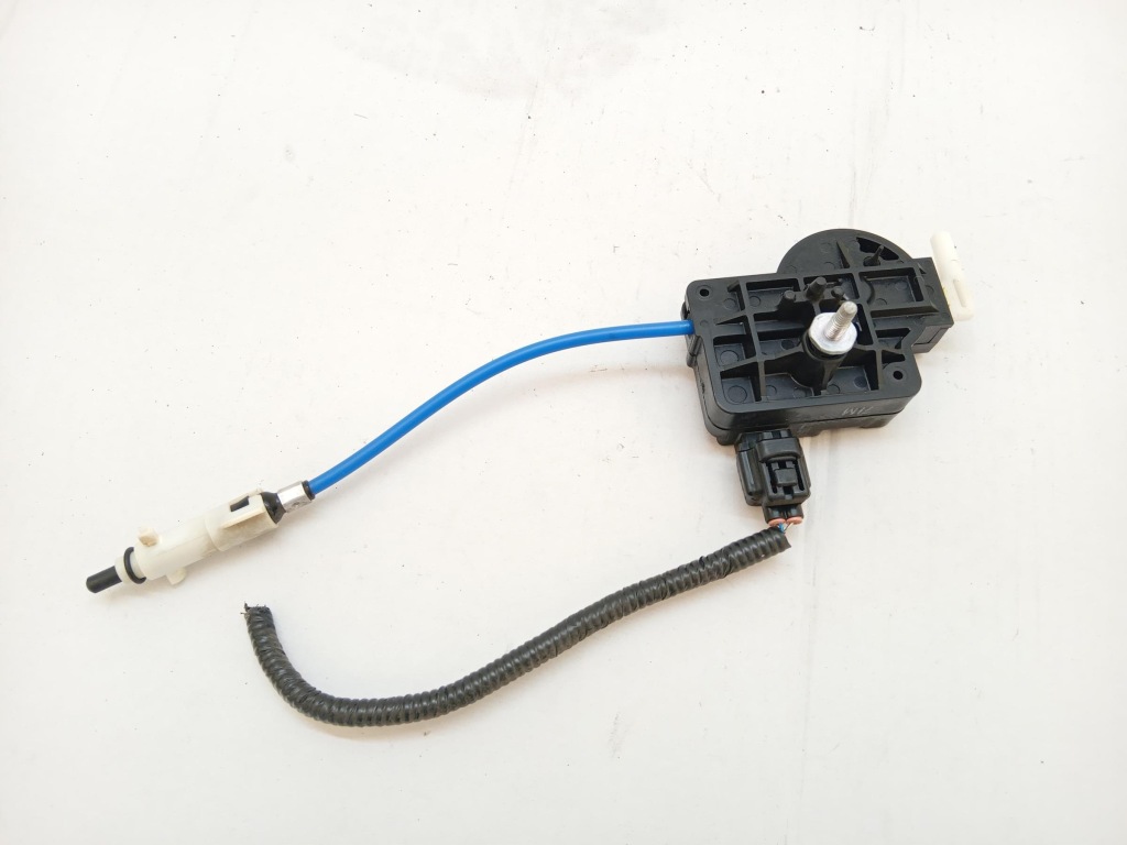 Моторчик привід кришка заливної пального lexus is ii в Україні