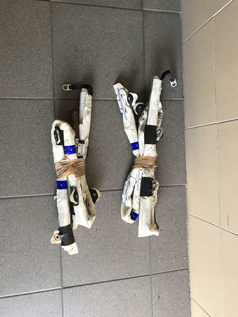 фото №1, Mercedes a klasa w176 шторка безопасности воздушная правая 1768600202