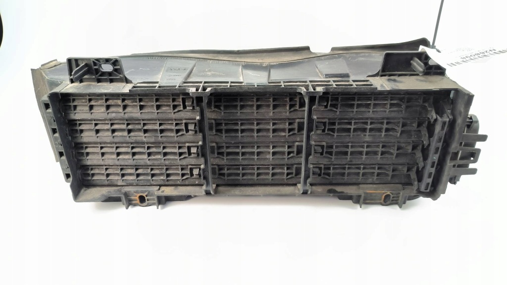 Купити Жалюзі радіатора 214f60895r dacia jogger рестайлінг
