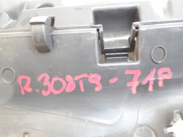 Купити Peugeot 508 1 права кермо  повітря