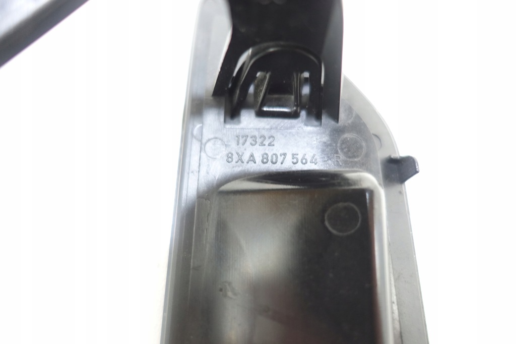 фото №5, Заглушка розпилювача права mercedes glk lift 12-