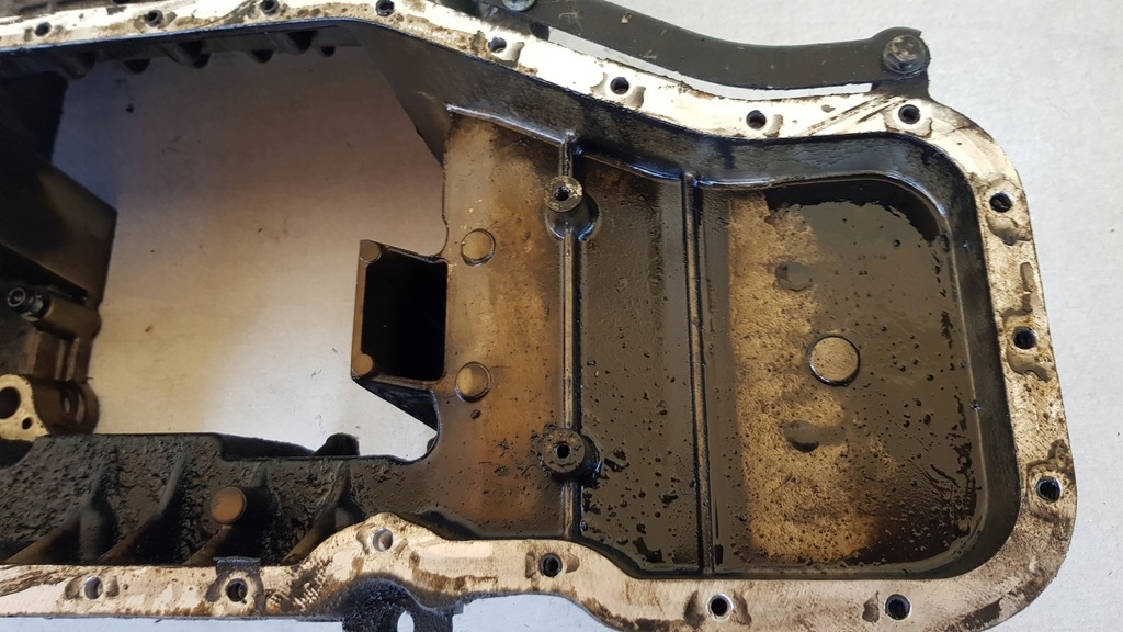 фото №2, Поддон масляная верхний vw phaeton 3.0 tdi bmk